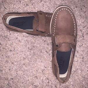 Boys Sperry Size 1 Brown